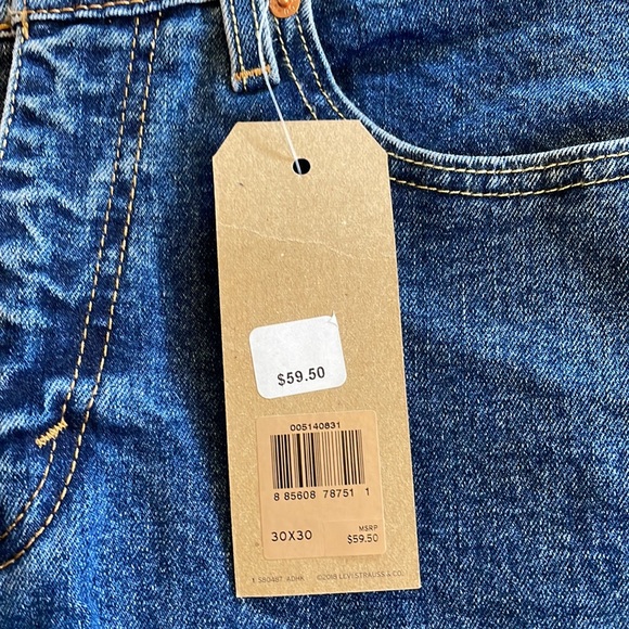 Two pair of never worn Levi’s 30X30. One with tags, one without - Picture 2 of 2